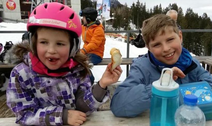 SKIFAHREN SAVOGNIN | VLOG #8 | Silvan & Leonie